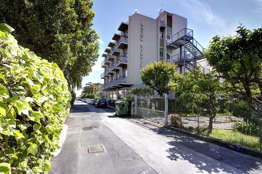 Hotel Virginia Diano Marina Esterno foto